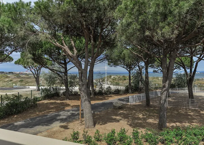 Belambra Clubs Port Camargue - Les Salins Hotel